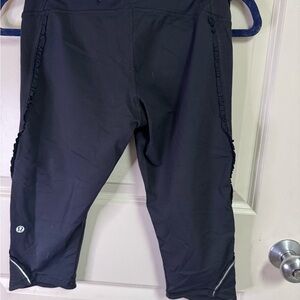 lululemon athletica women’s Black Ruffle Leggings